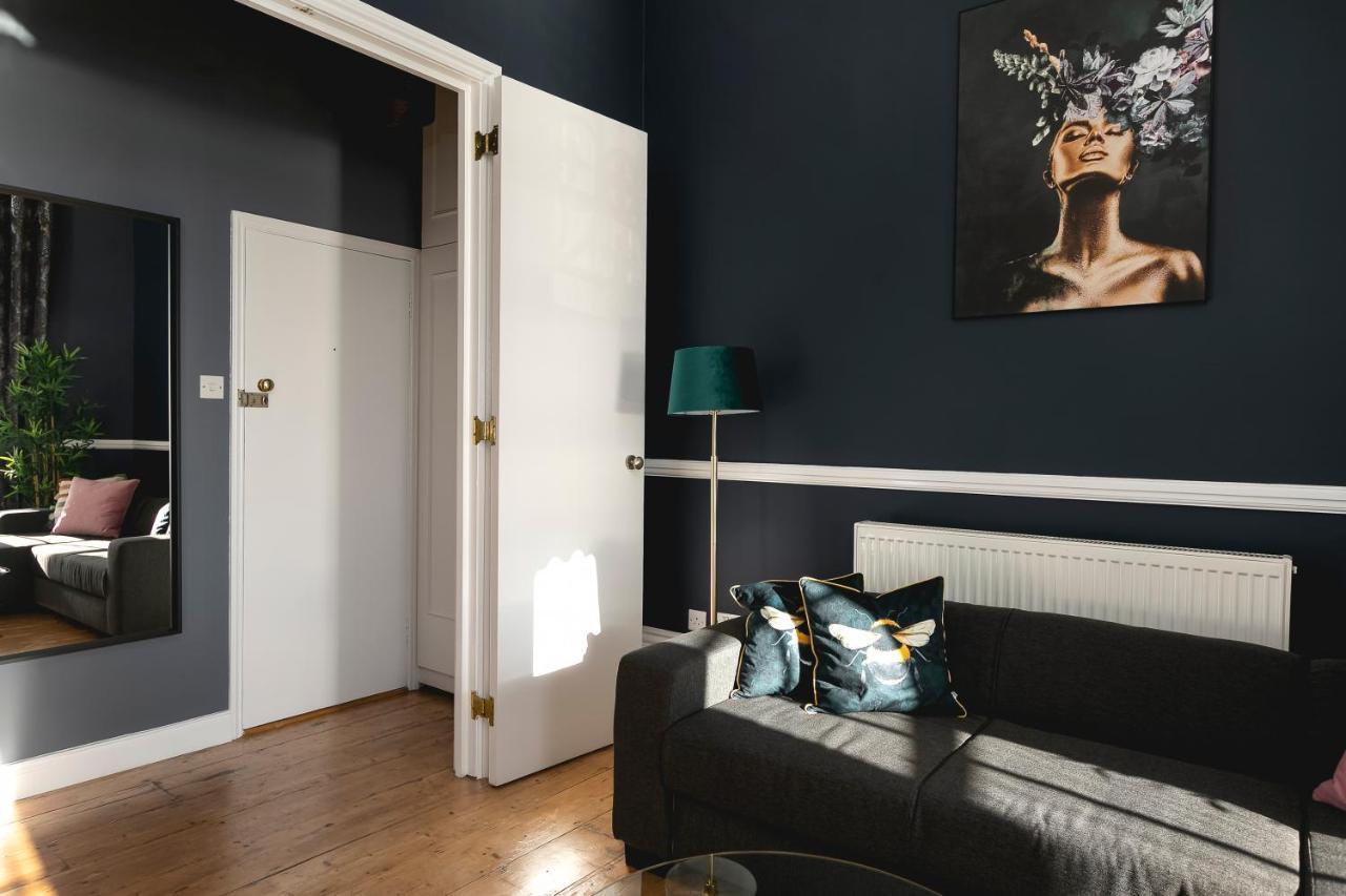 Marine Parade Sea View 2-Bedroom Apartment Brighton Exterior photo